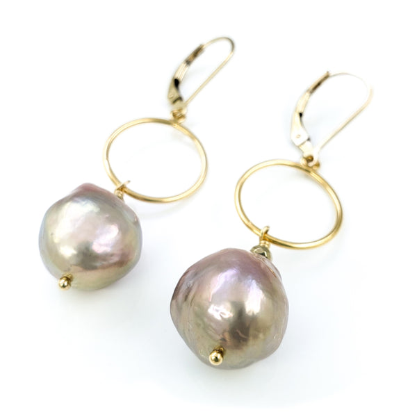 Peach Fireball Pearl Stud Earrings| Metallic Pearl Earrings| Fireball Stud Earrings| good