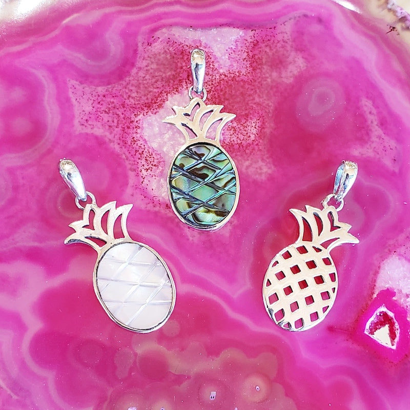 ALOHA COLLECTION - Handmade Sterling Silver Jewelry featuring natural Shells, Gemstones, and Pearls.   Inspired by all the beautiful elements in Hawaii and the loving Aloha spirit.
