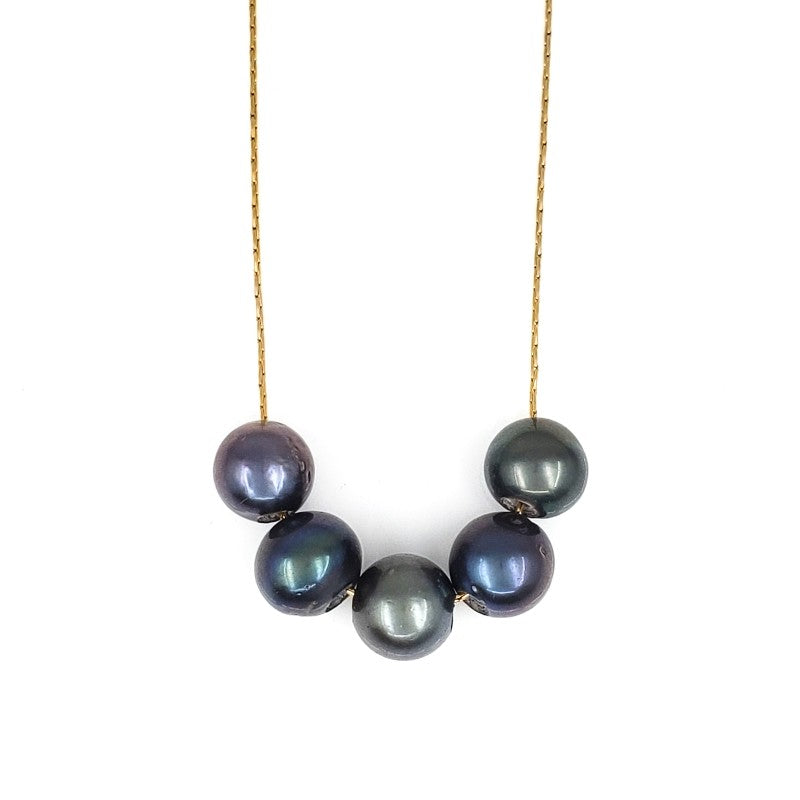 5 Tahitian Pearls Necklace