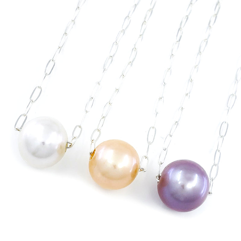 Sterling Silver Paperclip Chain Necklace with your choice of 10-11mm white, peach, or lavender Edison Pearl, adorned with our Oceania Maui logo tag.